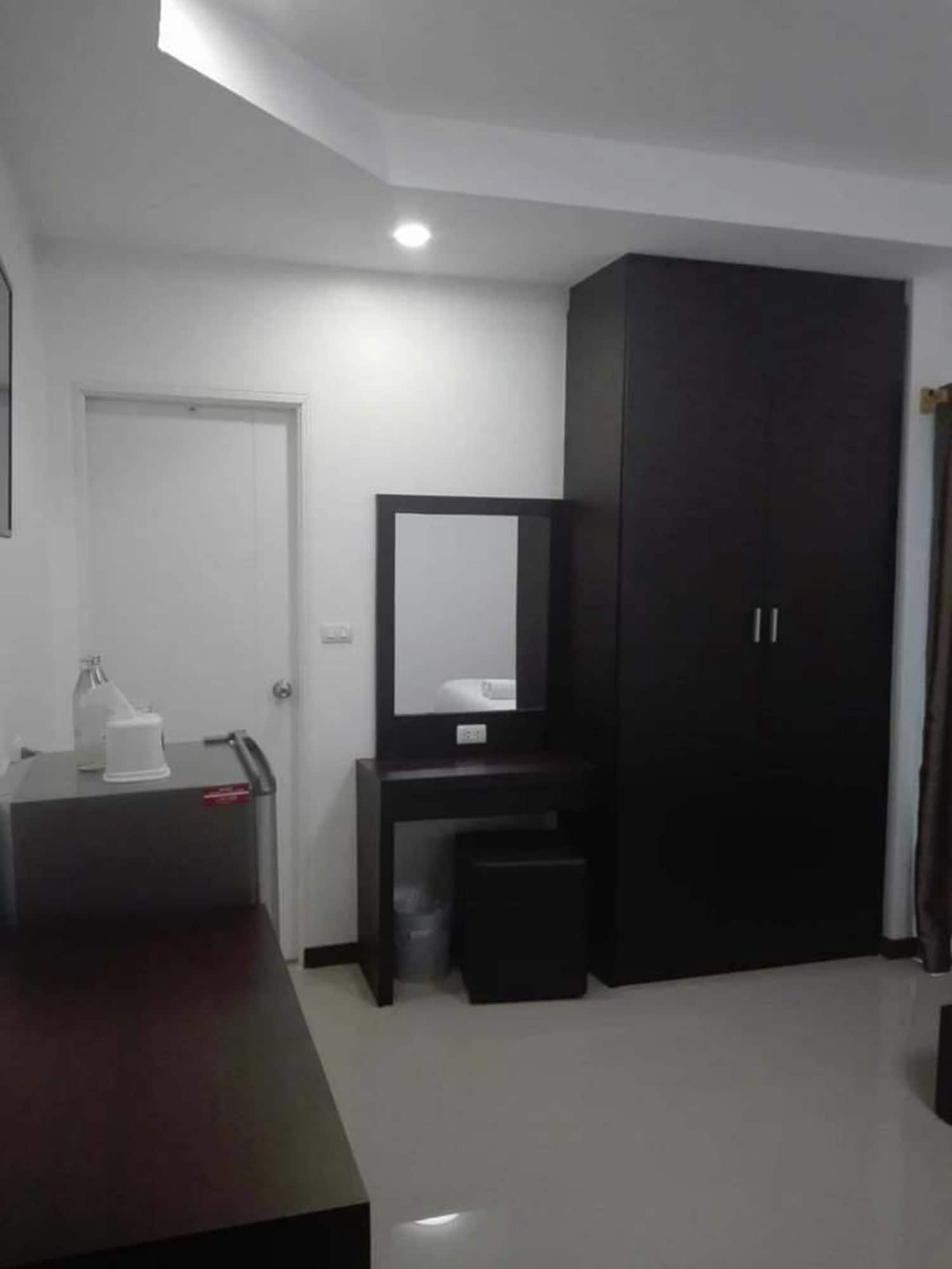Ud House Aparthotel Udon Thani Luaran gambar